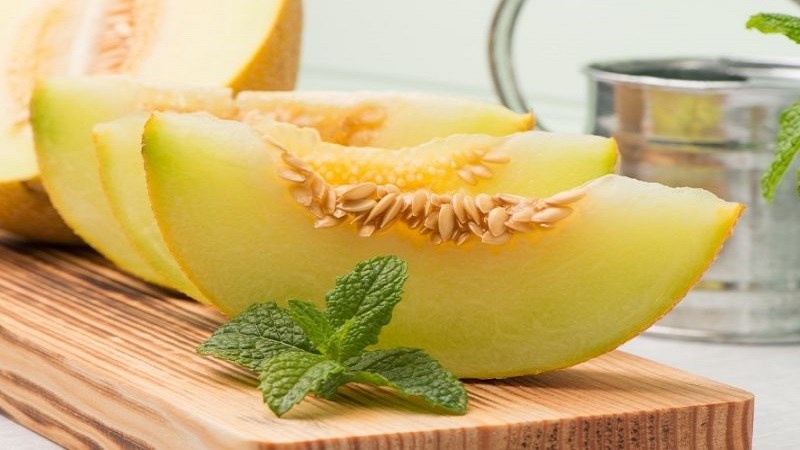 Dưa gang là loại trái cây hỗ trợ giảm cân tốt vì chứa hàm lượng nước cao