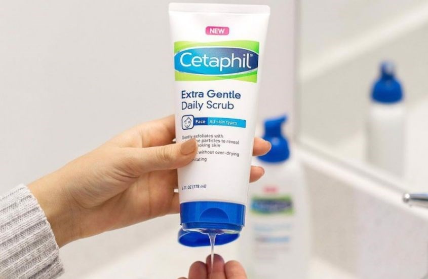 Sữa rửa mặt Cetaphil Extra Gentle Daily Facial Scrub