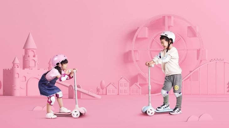 Xe trượt Scooter MITU Xiaomi sở hữu thanh cầm chắc chắn giúp bé điều hướng dễ dàng