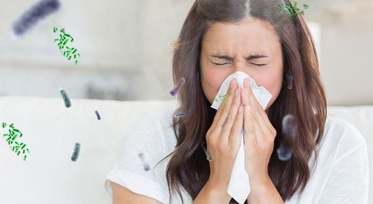 Nếu bạn không khắc phục và vệ sinh ống thoát nước điều hòa khi bị nghẹt thì nước trong ống có thể làm tăng độ ẩm ở trong không khí và nảy sinh ẩm mốc gây hại sức khỏe