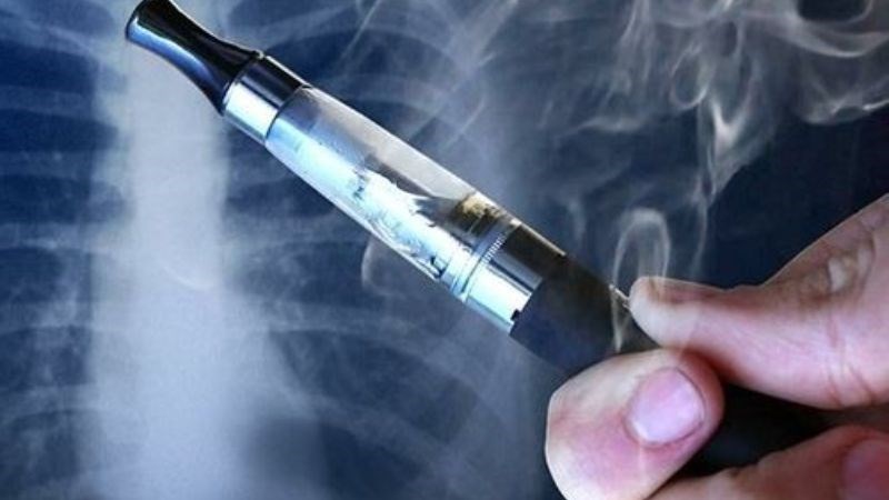 Thuốc lá điện tử có thể thải ra chất độc gây hại sức khoẻ