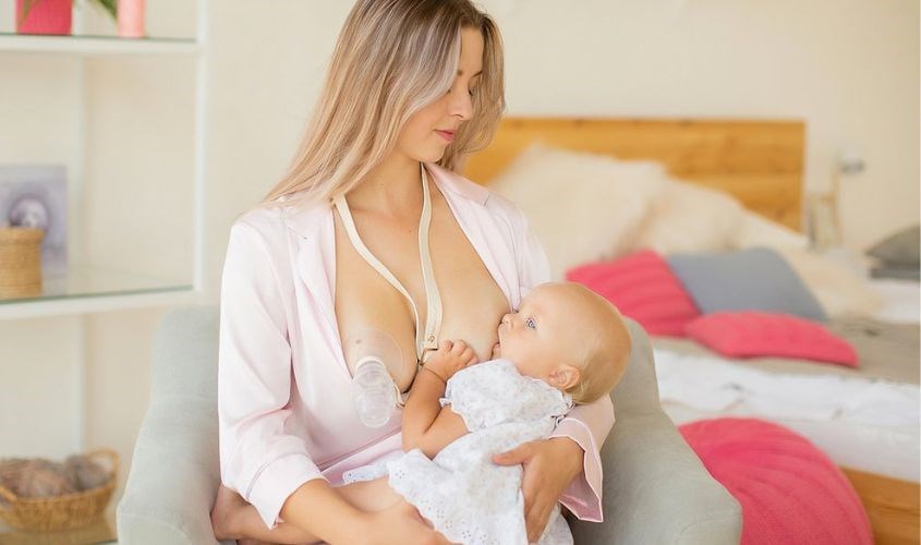 Cốc hứng sữa hay còn có tên gọi khác là dụng cụ hứng sữa