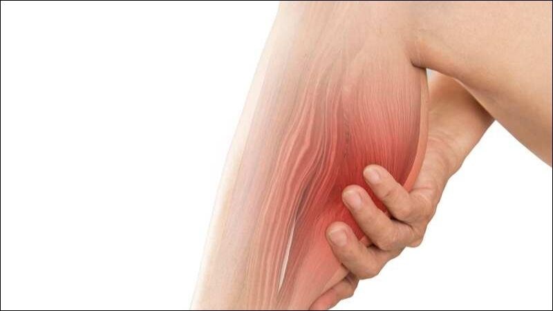 Chuột rút là triệu chứng của hạ canxi máu nhẹ