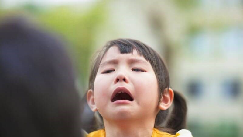 La hết làm xuất huyết nếp gấp dây thanh âm gây khàn tiếng