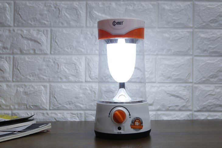 Đèn sạc năng lượng mặt trời Comet CRL3103S giảm thời gian bảo hành từ 12 tháng xuống còn 6 tháng