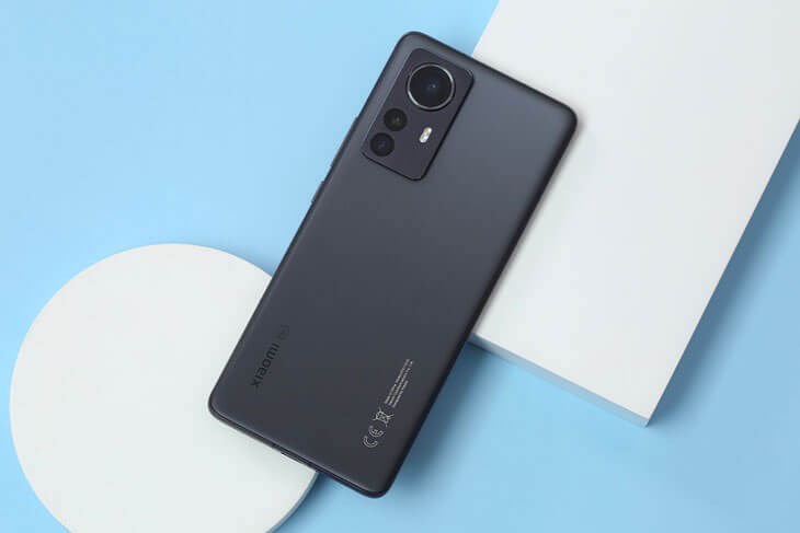 Xiaomi 12 Pro được bán với giá 22.990.000 đồng (cập nhật vào ngày 02/03/2023 và có thể thay đổi theo thời gian)