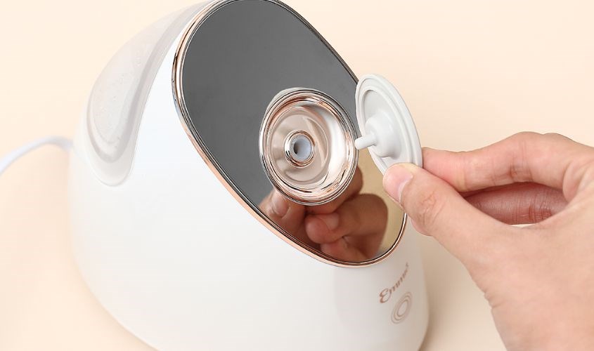 Máy xông hơi mặt Nano Ionic Emmié MC-109