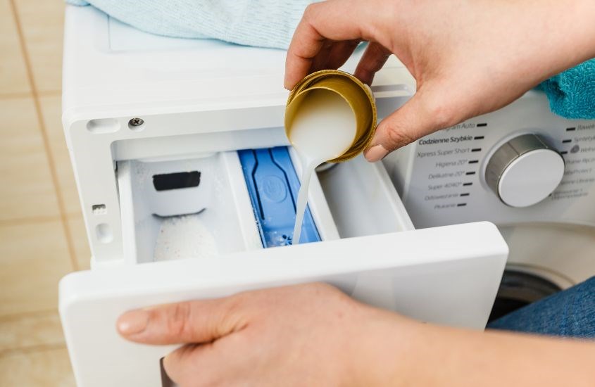 Nên chọn sản phẩm với mùi hương dễ chịu