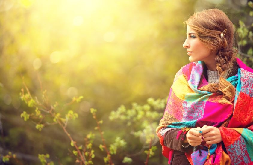 Khăn choàng là món quà mà các mẹ rất thích