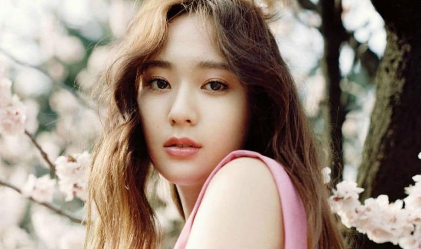 Kiểu chân mày cho mặt dài