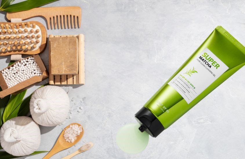 Lưu ý khi dùng sữa rửa mặt Some By Mi Super Matcha