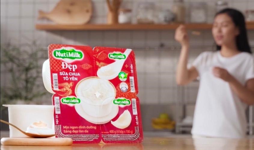 Trẻ em từ 1 tuổi trở lên có thể dùng sữa chua tổ yến Nutimilk