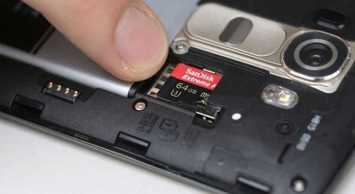 Điện thoại không nhận thẻ nhớ do thẻ nhớ có vấn đề