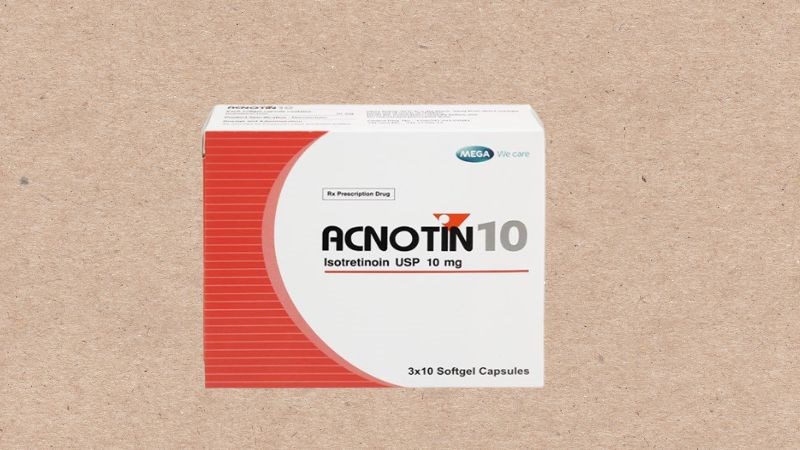 Acnotin 10 giúp điều trị mụn trứng cá