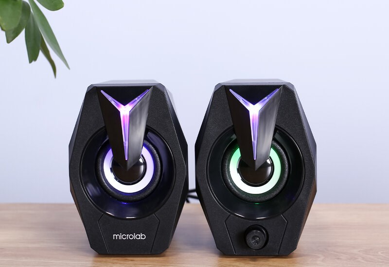 Loa Microlab có công suất dưới 15w có thiết kế gọn gàng, hiện đại