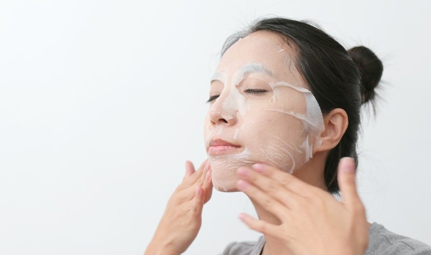 Dùng mặt nạ vào mùa đông là cách cấp ẩm cho da hiệu quả