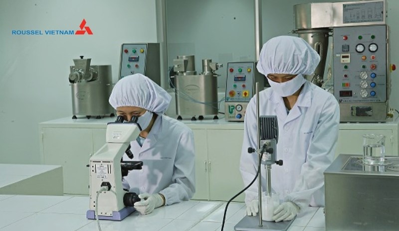 Lịch sử hình thành và phát triển của Roussel Việt Nam