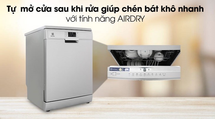 Tính năng AIRDRY tự động mở cửa vào cuối chu kì rửa trên máy rửa chén độc lập Electrolux ESF5512LOX