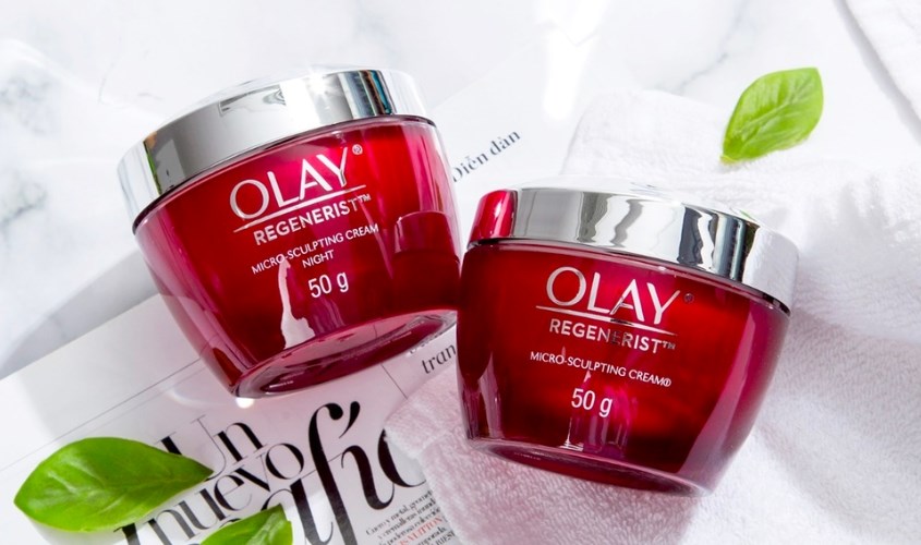 Kem dưỡng tái tạo da Olay Collagen Peptide 24