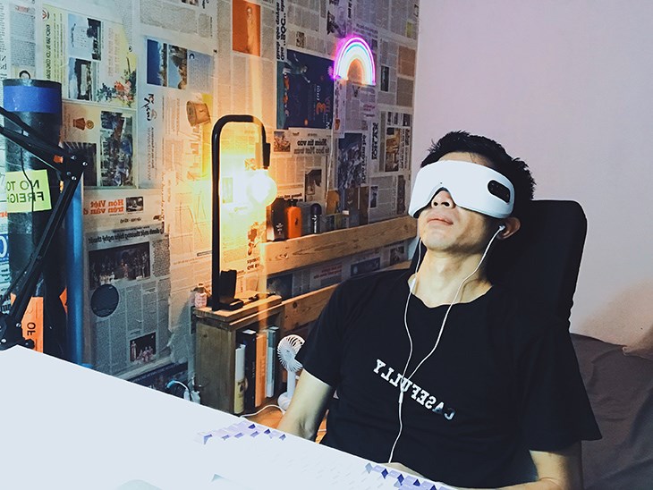 Máy massage mắt Fuji được trang bị công nghệ massage rung đa tần số Multi - Point độc quyền Máy massage mắt Fuji được trang bị công nghệ massage rung đa tần số Multi - Point độc quyền