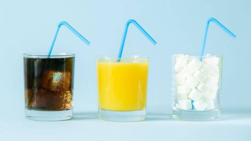 Đồ uống có đường không tốt khi đau bụng kinh Đồ uống có đường không tốt khi đau bụng kinh