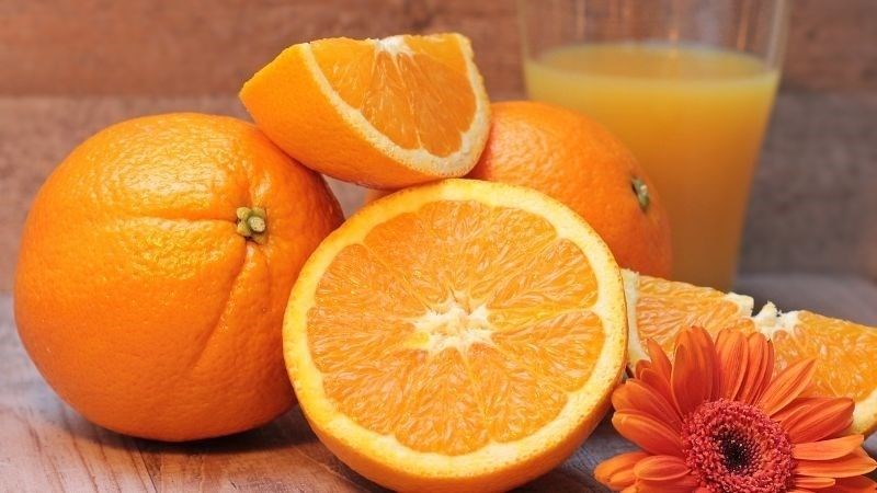 Cam chứa nhiều vitamin C giúp cung cấp năng lượng cho cơ thể