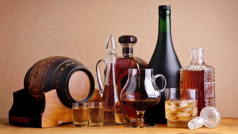 Đồ uống có cồn có thể gây tương tác tiêu cực với thuốc