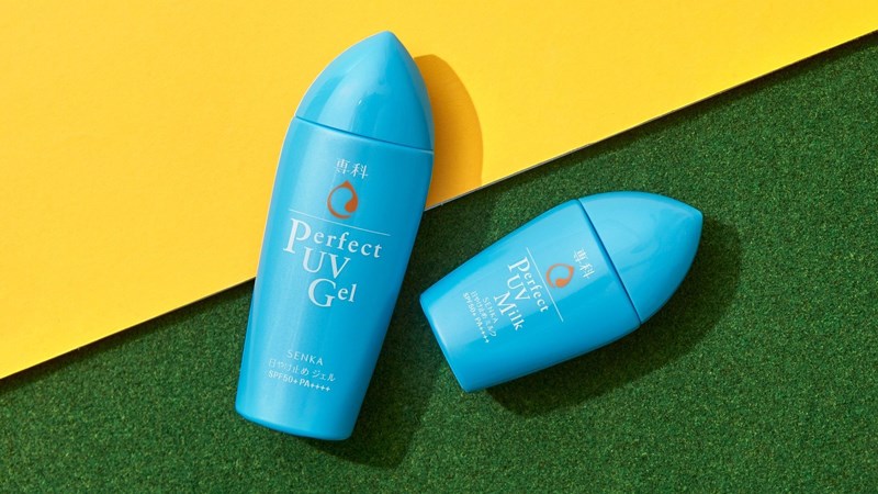 Khi dùng retinol, cần phải bôi kem chống nắng tối thiểu SPF 30 