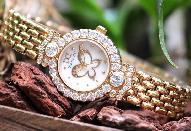 Diamond sales d watch