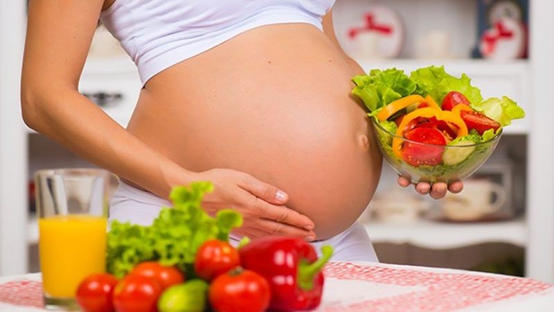 Chế độ ăn uống lành mạnh giúp mẹ bầu và thai nhi khỏe mạnh