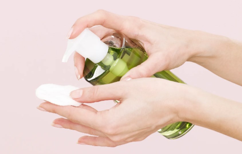 Dầu tẩy trang giá bình dân nhưng vẫn đảm bảo chất lượng