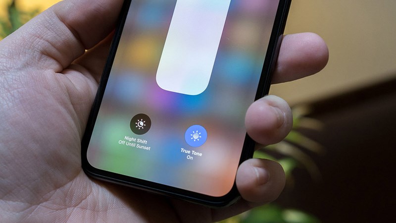 6 Nguyên Nhân Và 6 Cách Khắc Phục Tình Trạng Màn Hình Iphone Bị Tối -  Thegioididong.Com