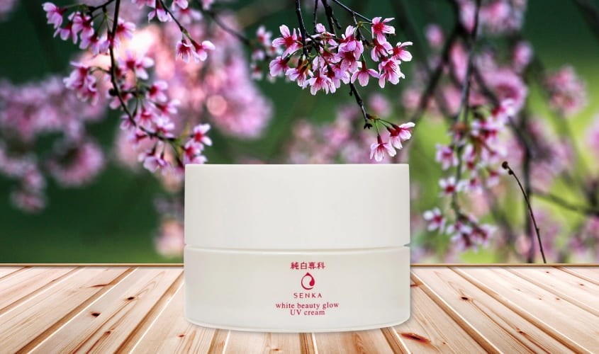 Kem dưỡng trắng da ban ngày chống nắng Senka White Beauty Glow UV Cream 50g