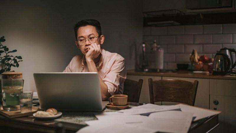 Người cai thuốc lá thường rất khó tập trung do sự thèm nhớ Nicotin lấn át mọi suy nghĩ Người cai thuốc lá thường rất khó tập trung do sự thèm nhớ Nicotin lấn át mọi suy nghĩ