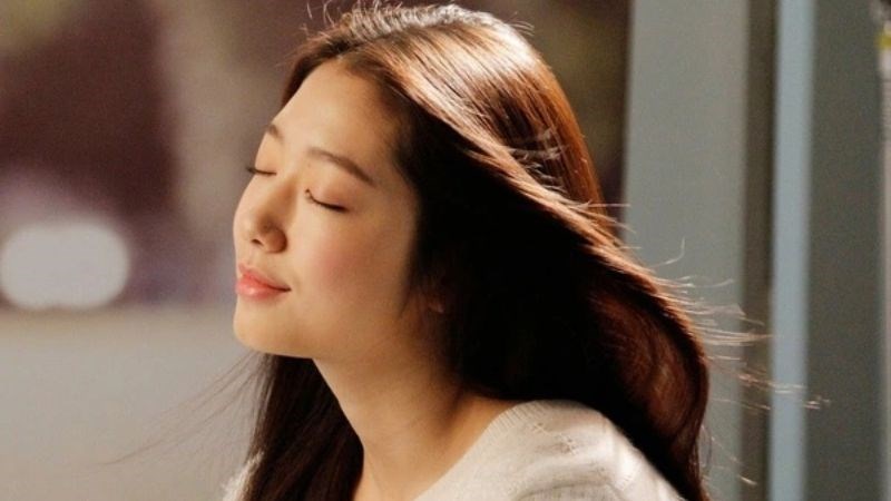 Tắm nước lạnh tốt cho mái tóc và làn da