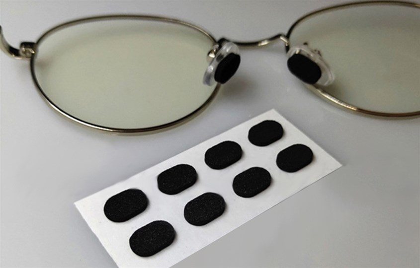 Chọn thêm miếng đệm dán ve mũi để bảo vệ vùng mũi