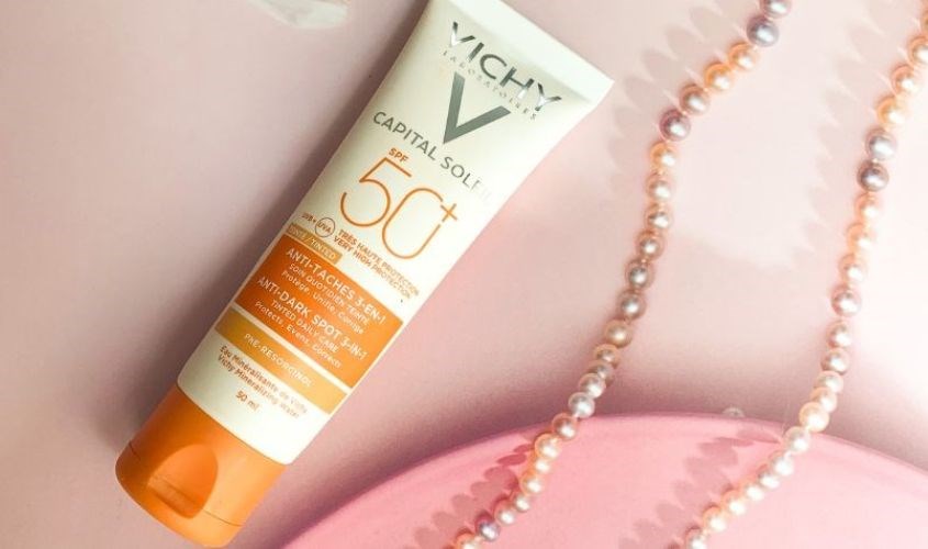 Kem chống nắng dưỡng da 3 trong 1 có màu Vichy Capital Soleil SPF 50+ PA++++ 50 ml