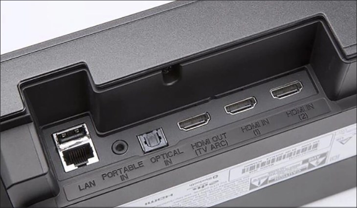 Cổng HDMI eARC giúp gia tăng khả năng truyền phát, gửi âm thanh chất lượng cao đến tivi hoặc các loa thanh nhanh chóng hơn