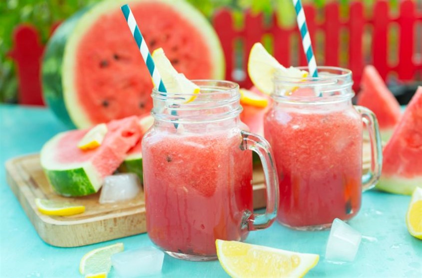 Cách làm nước ép dưa hấu thơm ngon