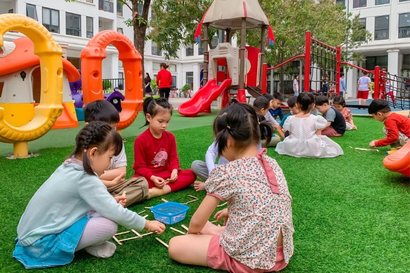 Sân chơi của Trường Mầm non VietKids