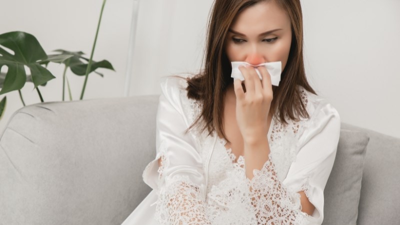 Cách điều trị xì mũi ra máu