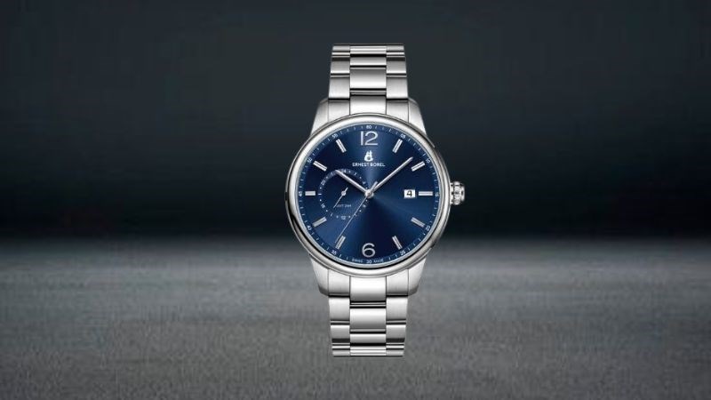 Đồng hồ có ô lịch ngày tiện dụng giúp bạn dễ dàng điều chỉnh giờ