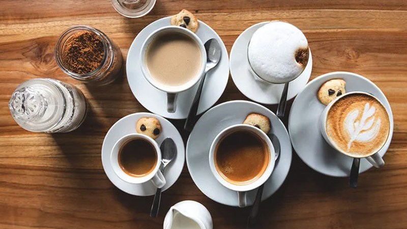 Người bệnh viêm mào tinh nên kiêng thức uống có caffein