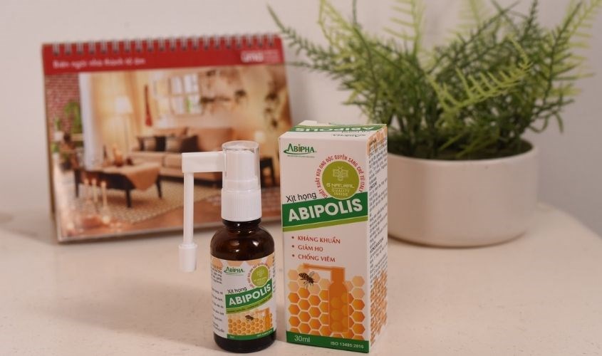 Xịt họng Abipolis