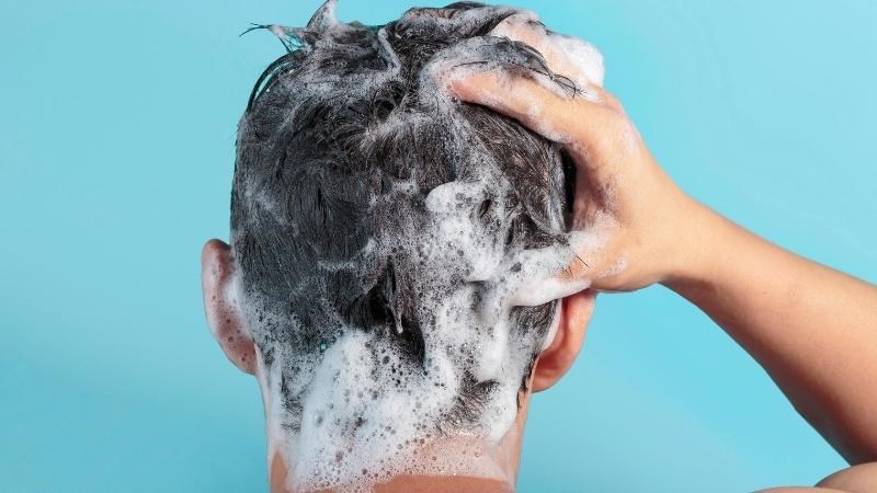 Cách khắc phục tóc dầu ở nam giới an toàn hiệu quả cao