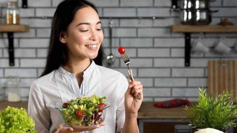 Dinh dưỡng giúp hỗ trợ điều trị u xơ tử cung
