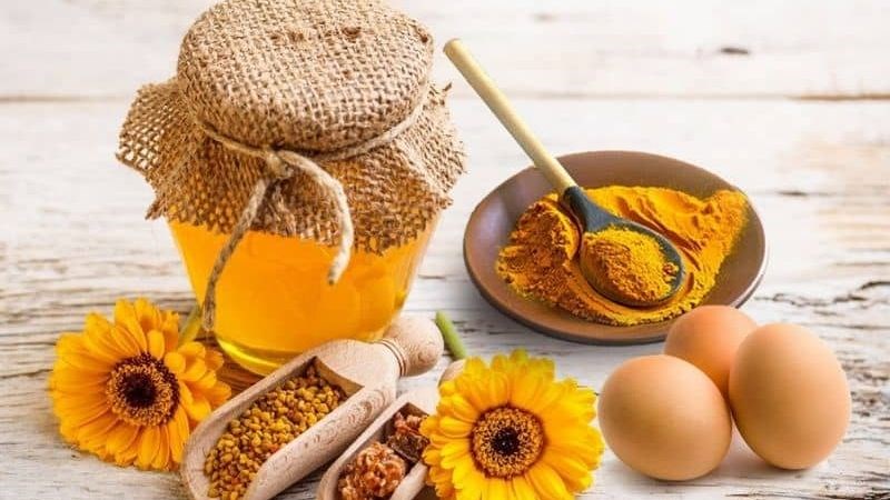 Trứng gà, mật ong, nghệ giúp tăng cường chức năng sinh lý nam giới, hạn chế mắc bệnh sinh dục Trứng gà, mật ong, nghệ giúp tăng cường chức năng sinh lý nam giới, hạn chế mắc bệnh sinh dục