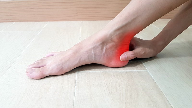 Bị đau gót chân là bệnh gì? 12 nguyên nhân đau gót chân bạn không thể bỏ qua