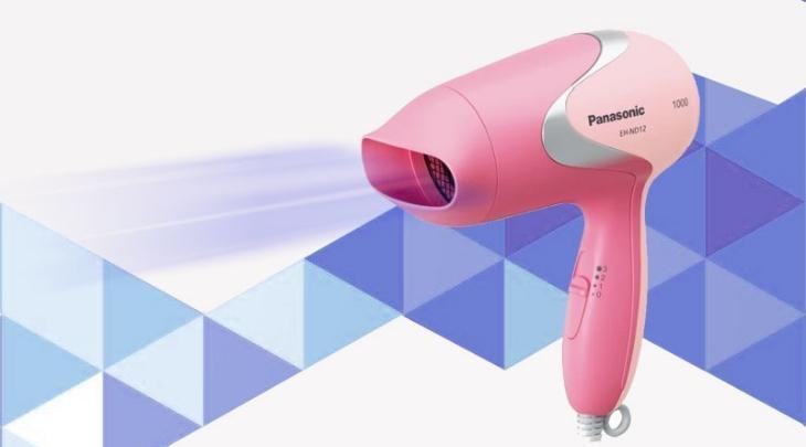 Máy sấy tóc 1000W Panasonic EH-ND12-P645 với 3 chế độ sấy đáp ứng tốt nhu cầu sử dụng tại gia