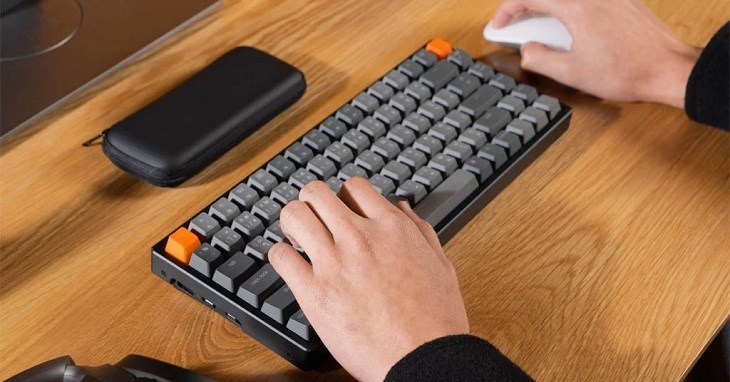 Nên kiểm tra kết nối bàn phím thường xuyên để đảm bảo bàn phím sử dụng mượt mà
